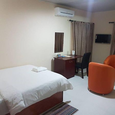 Providence Hotel Abeokuta Exteriör bild