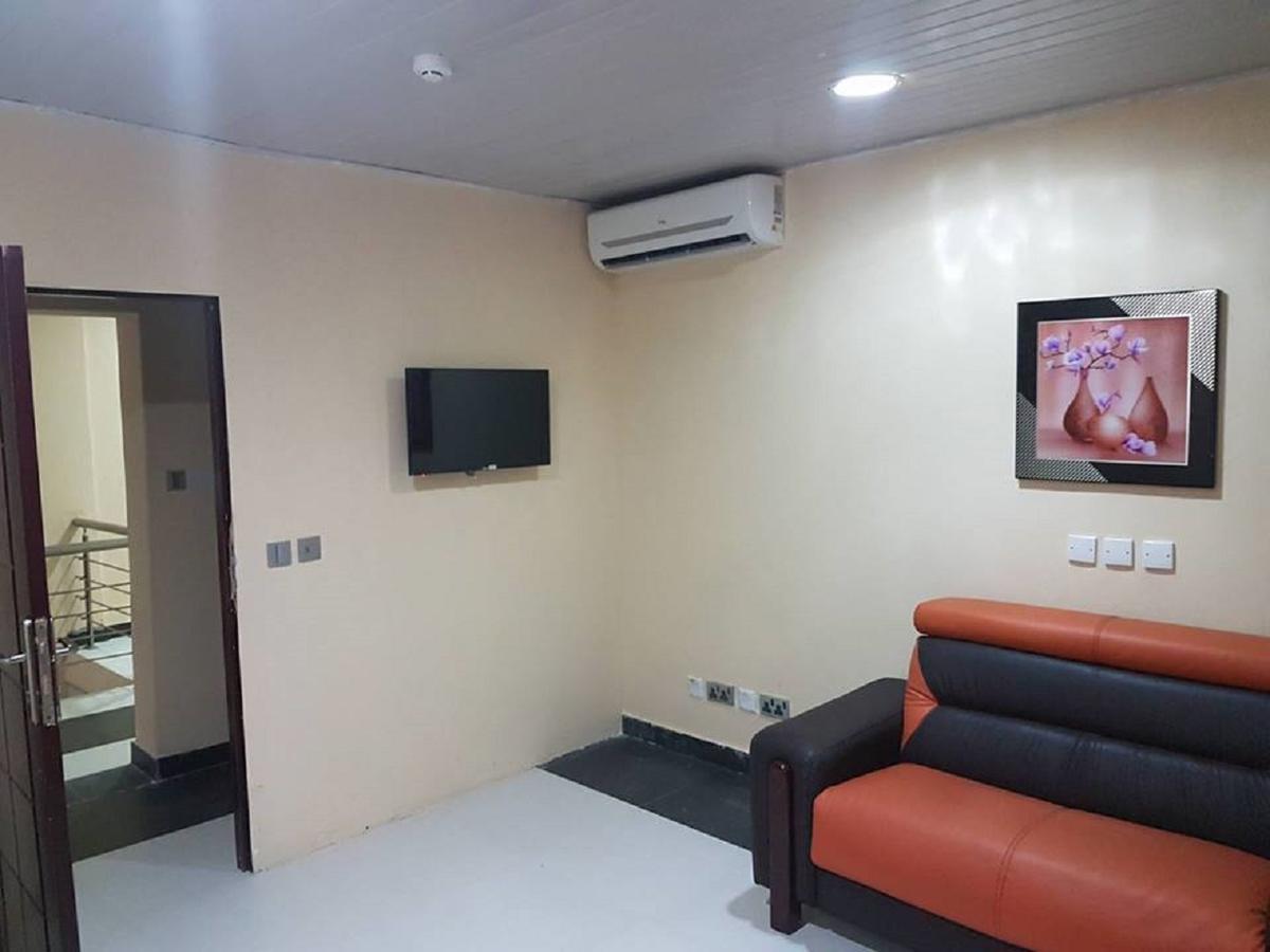 Providence Hotel Abeokuta Exteriör bild
